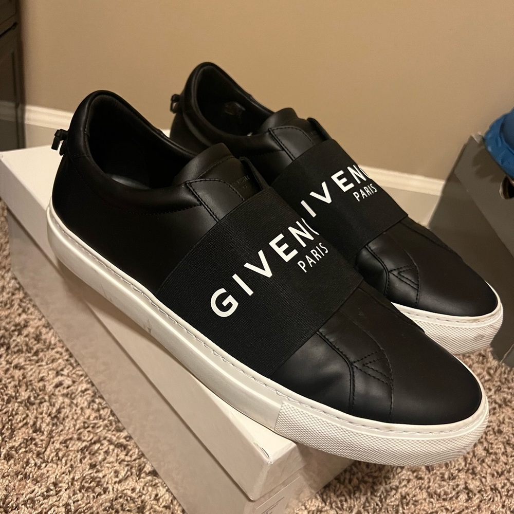Givenchy street black sneakers size 43 (10)